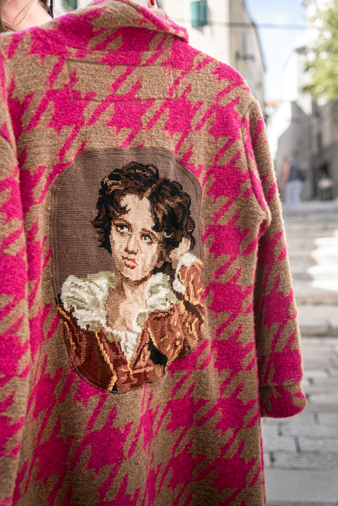 U Galeriji Juraj Dalmatinac ulovite umjetnine poznatih hrvatskih slikara po odličnim cijenama!