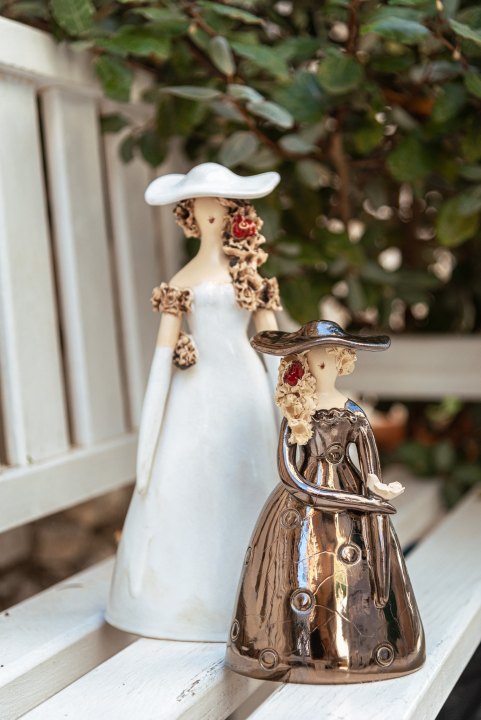 U Galeriji Juraj Dalmatinac ulovite umjetnine poznatih hrvatskih slikara po odličnim cijenama!