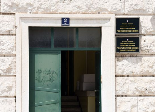 Ovo su ljudi koji najviše duguju državi: Među njima bivši nogometaši, odvjetnici, poduzetnici…