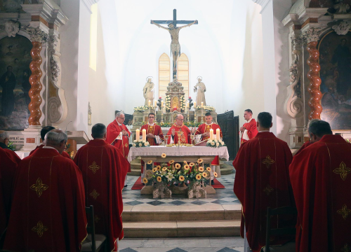 Fotografija 2 - Misom i procesijom u Šibeniku obilježen blagdan sv. Nikole Tavelića