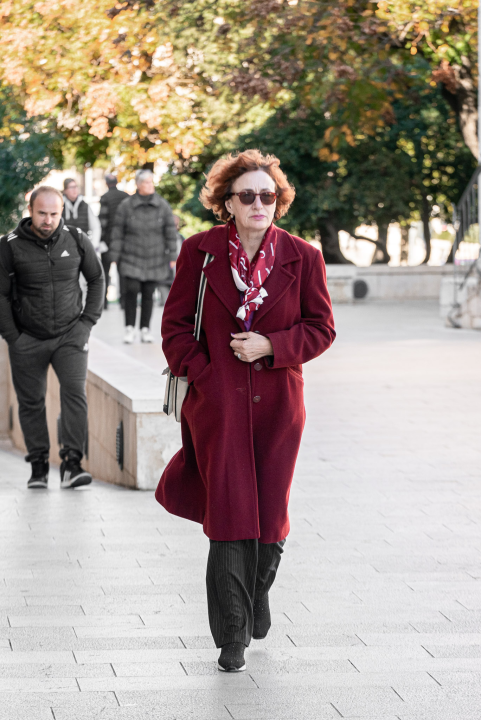 Lijepe Šibenčanke znaju kako dobro izgledati i po buri