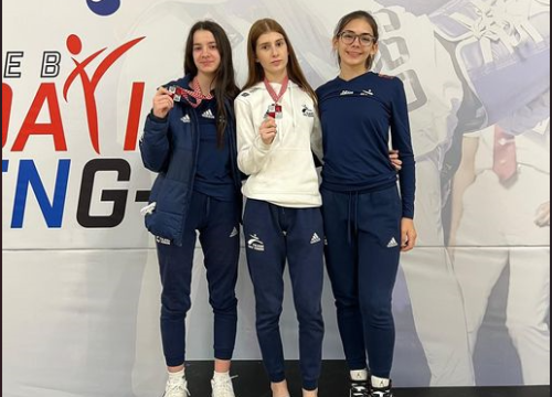 Mlade Kninjanke donijele srebro i broncu Taekwondo klubu DIV