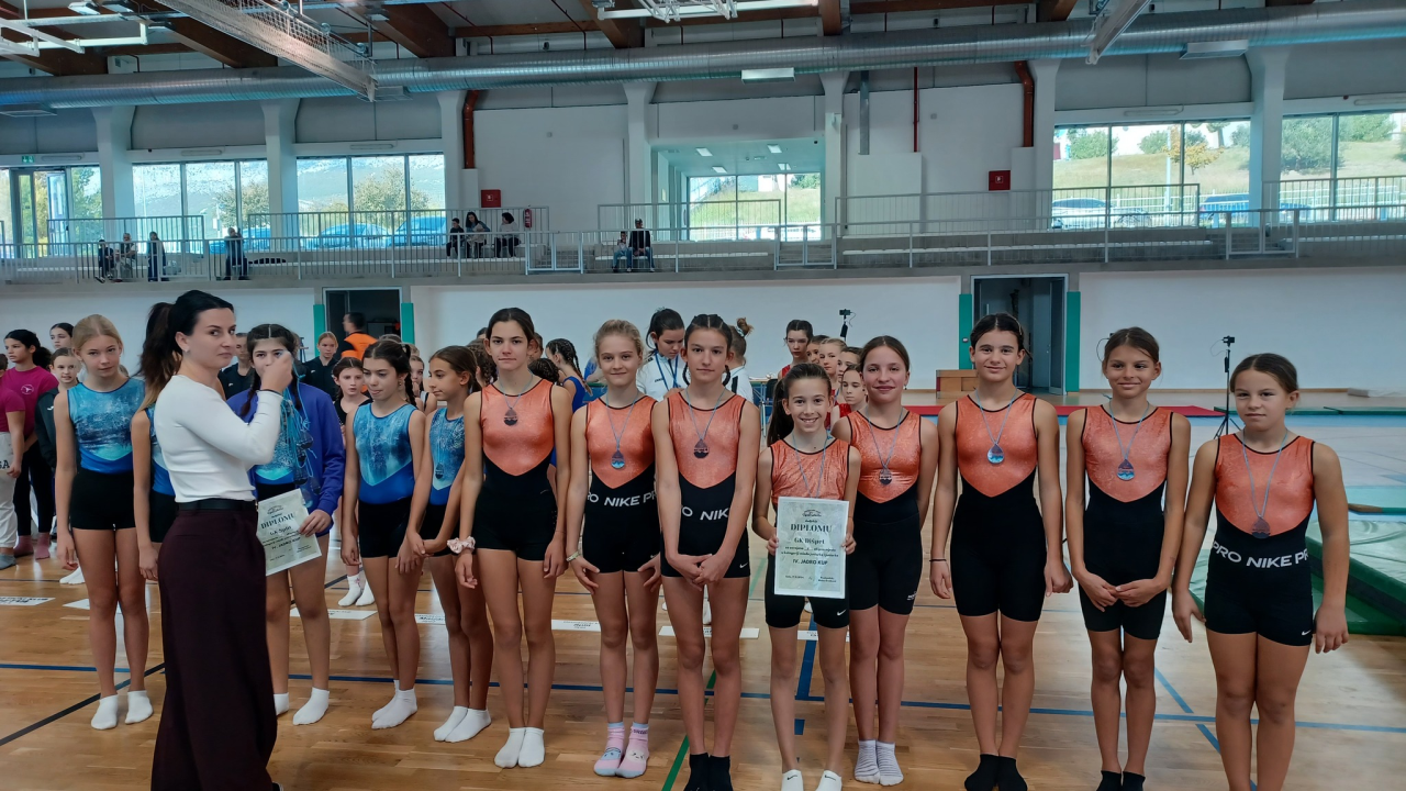 Gimnastičarka Dišpeta Lucija Vlahov viceprvakinja države u višeboju, Zorić četvrti, sedam medalja iz Solina