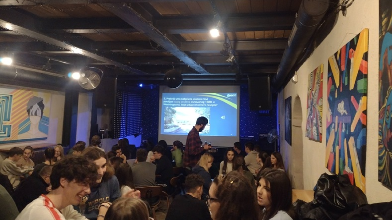 U šibenskim pub kviz ligama napeto pri vrhu, iz Azimuta krenula i liga za srednjoškolce