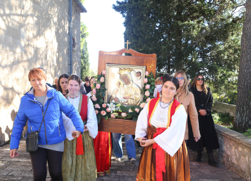 U Jezerima proslavljen blagdan Gospe od Zdravlja