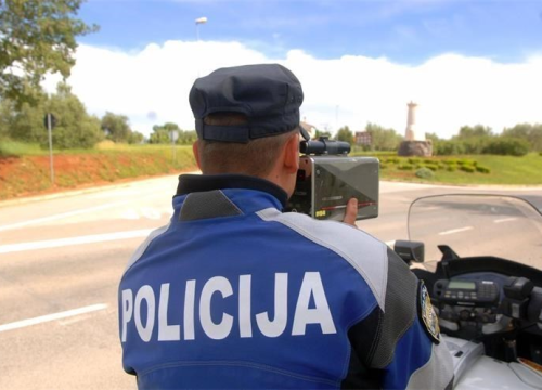 Vozi polako ili plati kaznu: Novi val kontrole brzine u Šibeniku sa svim raspoloživim policajcima