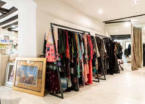 Fotografija 28 - Božić je stigao u Galeriju Juraj Dalmatinac: Pronađite unikatne umjetnine i darove!