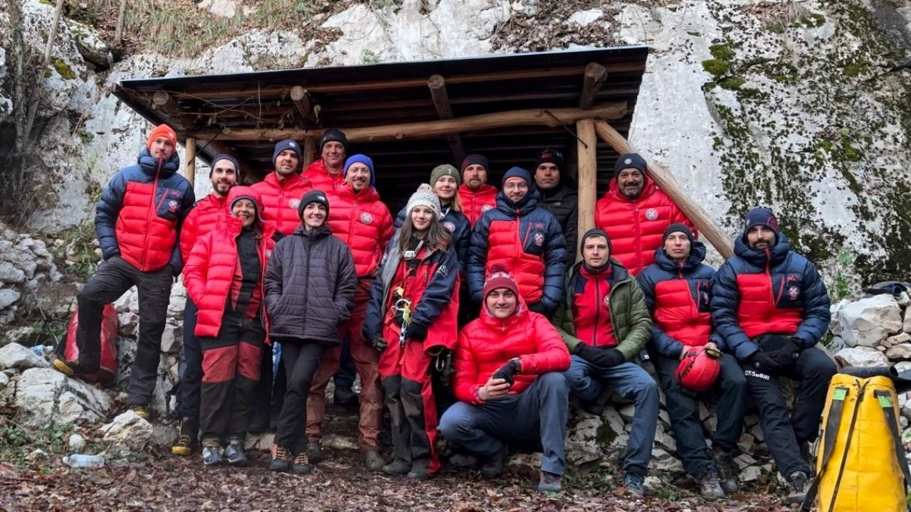 Šibenski HGSS s kolegama iz BiH na zajedničkoj speleo vježbi pokazali visoki nivo spremnosti