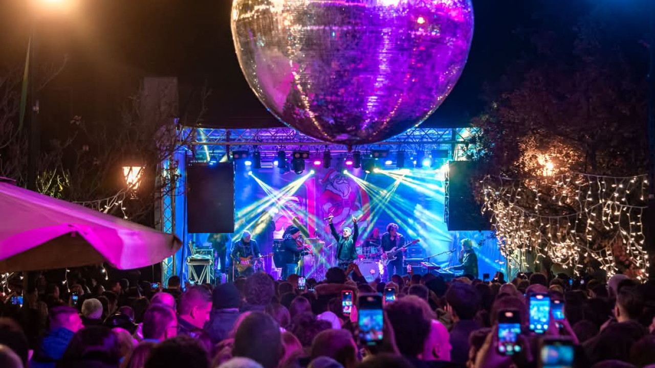 Gibonni u Parku spektakularno otvorio glazbeni program Adventure. Pogledajte kako je bilo