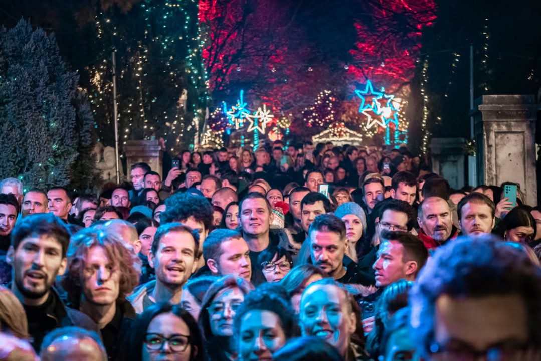 Gibonni u Parku spektakularno otvorio glazbeni program Adventure. Pogledajte kako je bilo