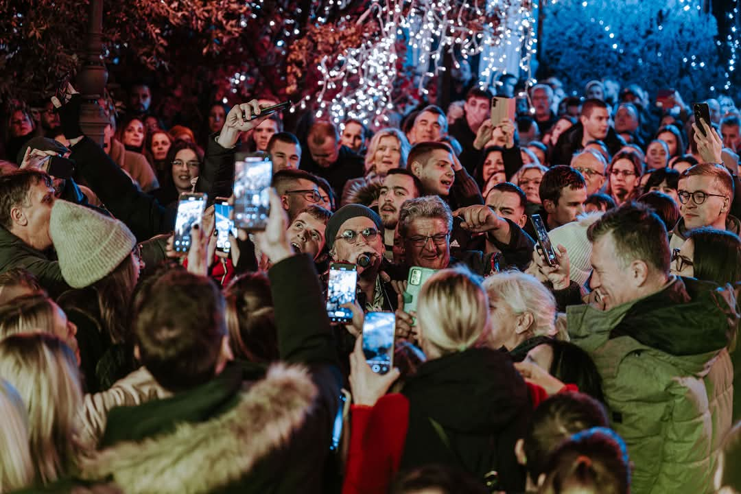 Gibonni u Parku spektakularno otvorio glazbeni program Adventure (2)