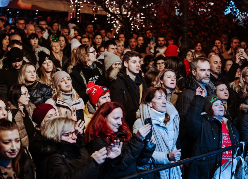 Fotografija 8 - Gibonni u Parku spektakularno otvorio glazbeni program Adventure (2)