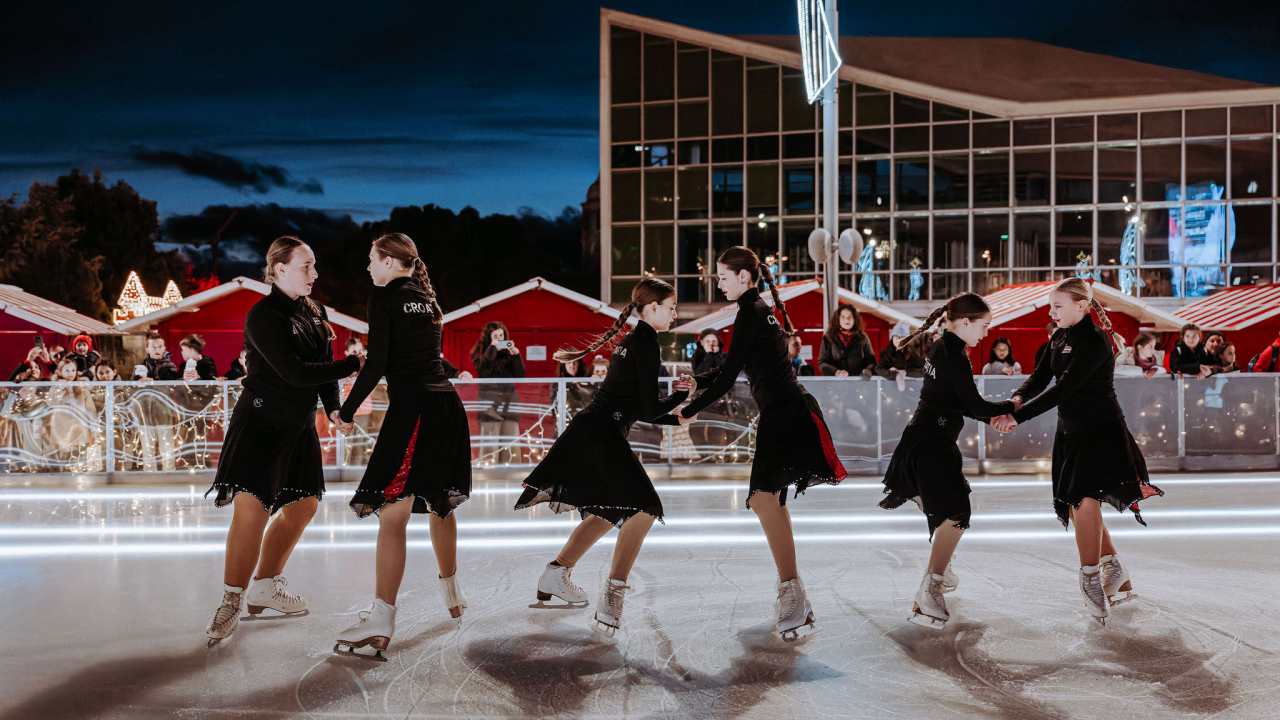 Zagrebačke pahuljice priredile pravu bajku na šibenskom klizalištu