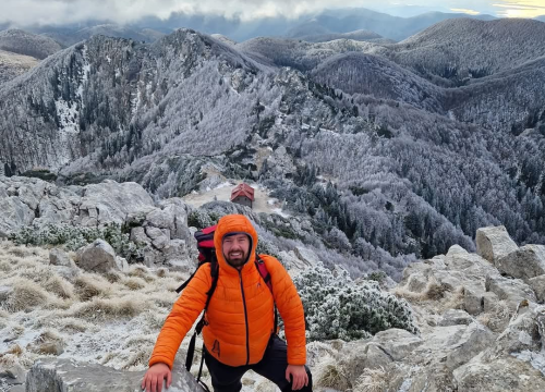 Fotografija 7 - Primio najviše priznanje: Šibenski planinar Jakov Roško savladao sve najatraktivnije vrhove u Hrvatskoj