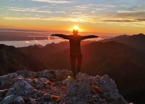 Fotografija 5 - Primio najviše priznanje: Šibenski planinar Jakov Roško savladao sve najatraktivnije vrhove u Hrvatskoj