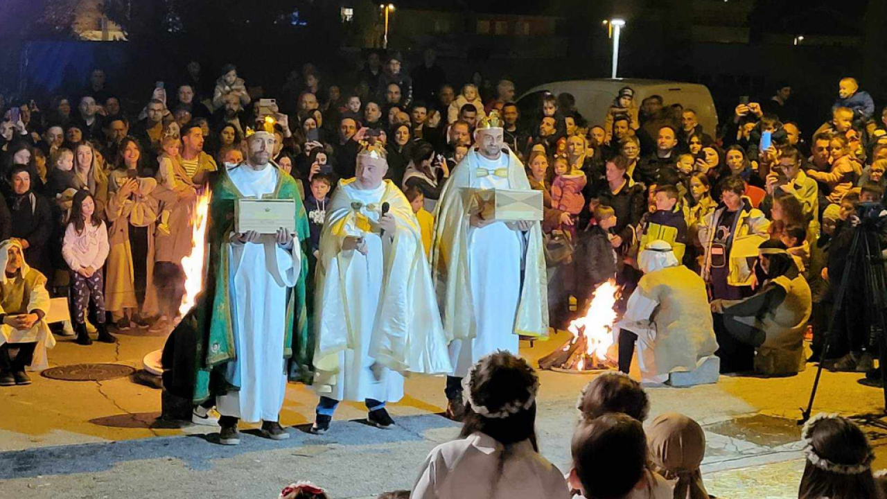 U četvrtak žive jaslice ispred škole na Vidicima