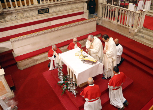 Fotografija 3 - Misa polnoćka slavljena u katedrali svetog Jakova