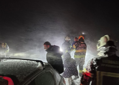 Fotografija 3 -  U Lici iz snježne oluje spašeno 48 ljudi