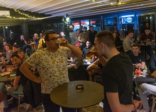 Fotografija 8 - Ni promjenjivo vrijeme ne sprječava naše modno osviještene Šibenčane