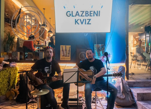 Fotografija 9 - Ni promjenjivo vrijeme ne sprječava naše modno osviještene Šibenčane