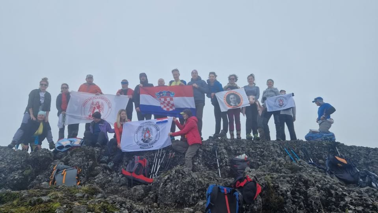 Mihovilci uspješno savladali prvi aklimatizacijski uspon. Poslali pozdrave s 4210 metara nadmorske visine