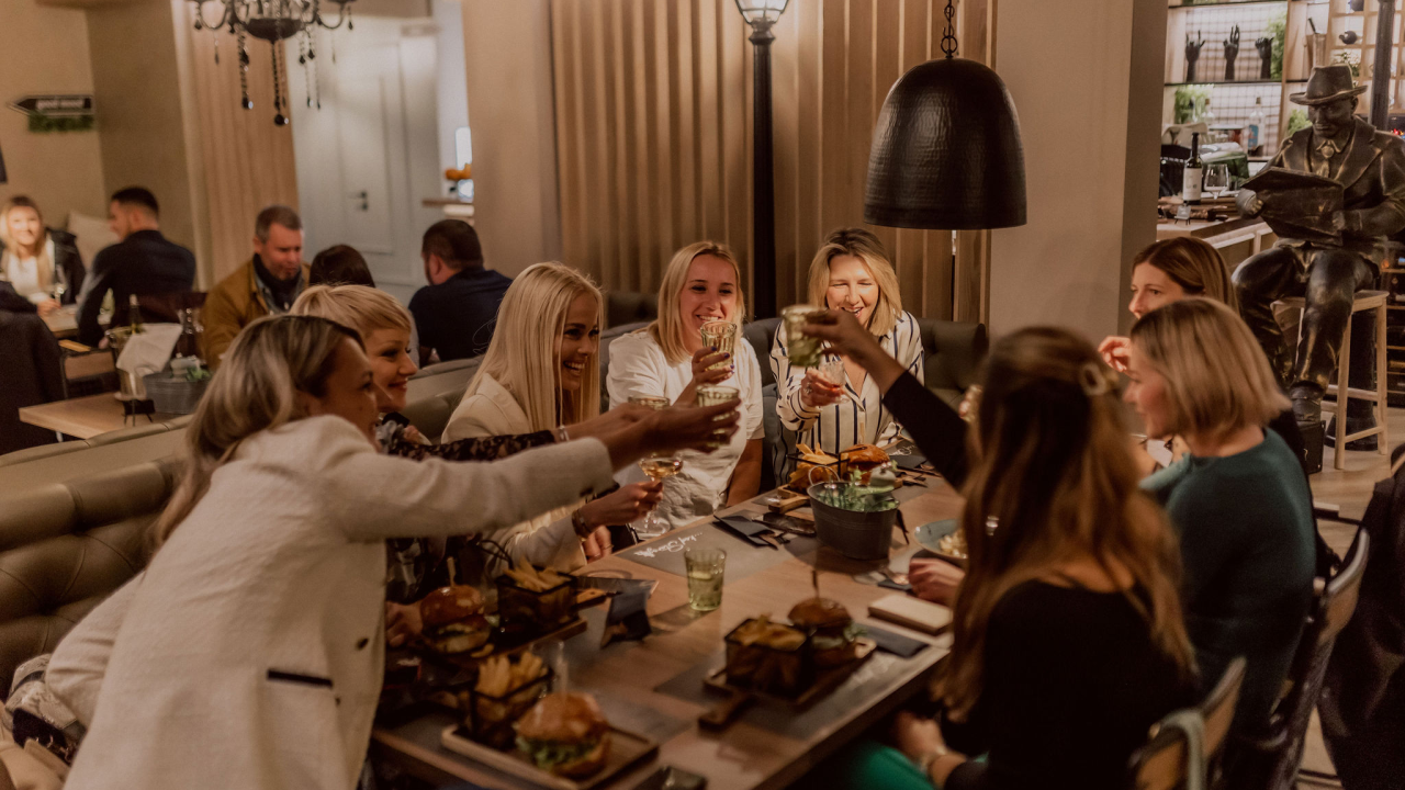 Bistro Kod Starog: Savršen bijeg od zime u ugodnom ambijentu