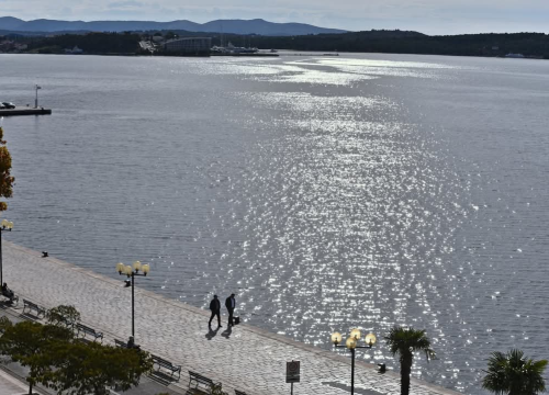 Oblačno uz umjereno jugo, moguća je i kiša