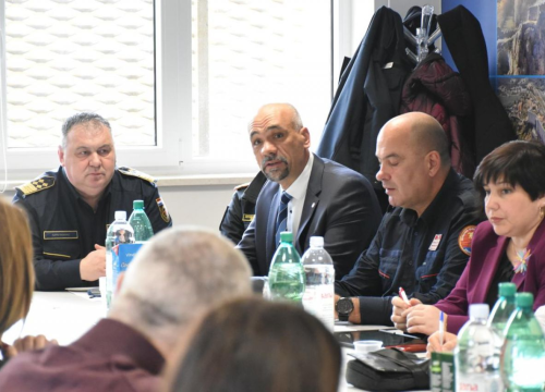 Fotografija 5 - Hrvatska vatrogasna zajednica sastala se u Šibeniku: ‘Područje Šibensko-kninske županije jedno je od najugroženijih u državi’