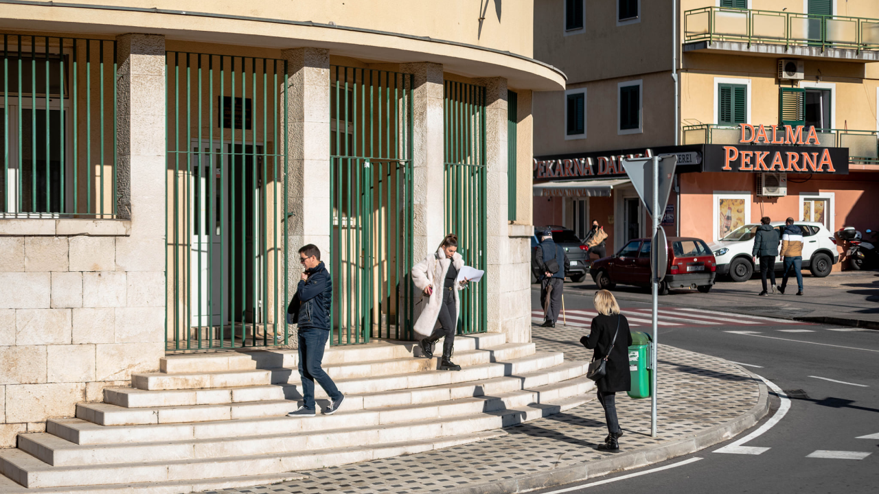 Dom zdravlja raspisao natječaj, traže se pedijatri i inženjer medicinske biokemije