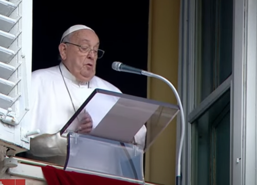 Papa Franjo proveo mirnu noć u bolnici