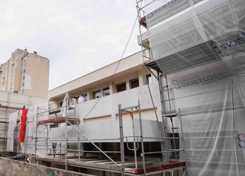 Fotografija 1 - Obnova Osnovne škole Petar Krešimir IV u tijeku: Završetak radova do kraja godine