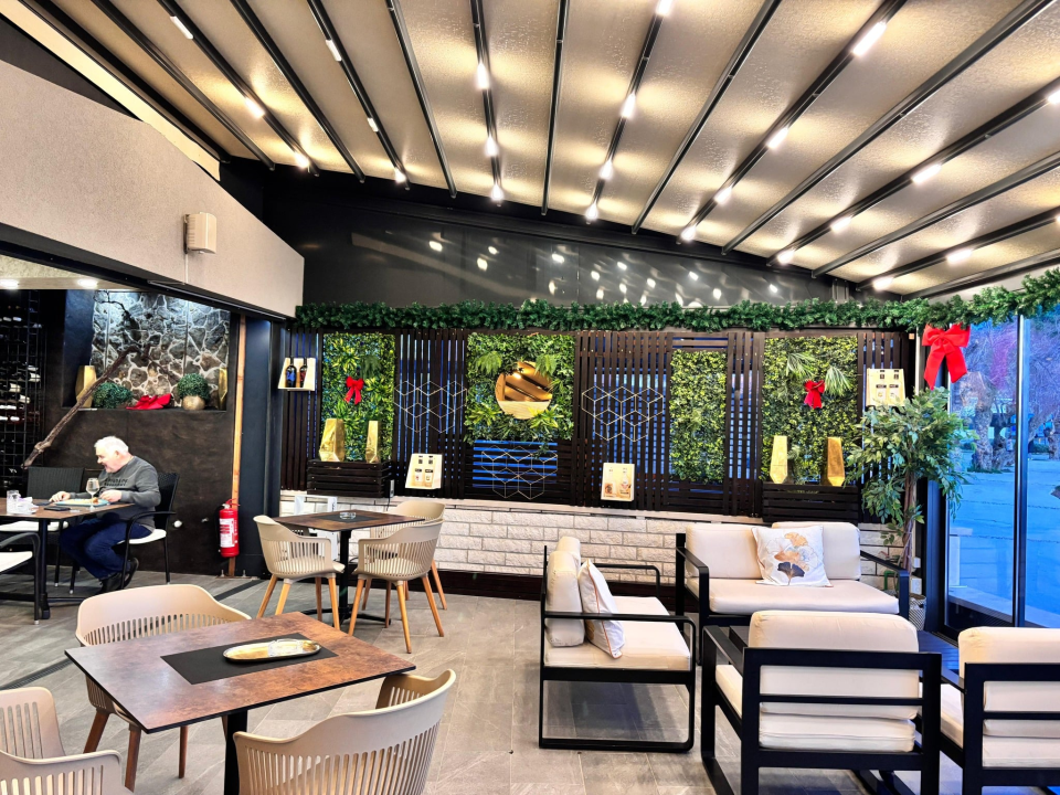 FOTO Ne propustite nezaboravnu večer uz Tamburaški sastav Neverin u restoranu Šarm!