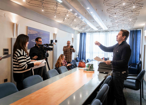 Fotografija 5 - Petrina najavio žurno sazivanje Skupštine zbog spornog sporazuma o sufinanciranju domova za starije