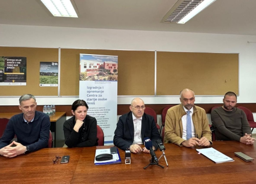 Fotografija 1 - Županija će sufinancirati projekt izgradnje Centra za starije osobe u Drnišu