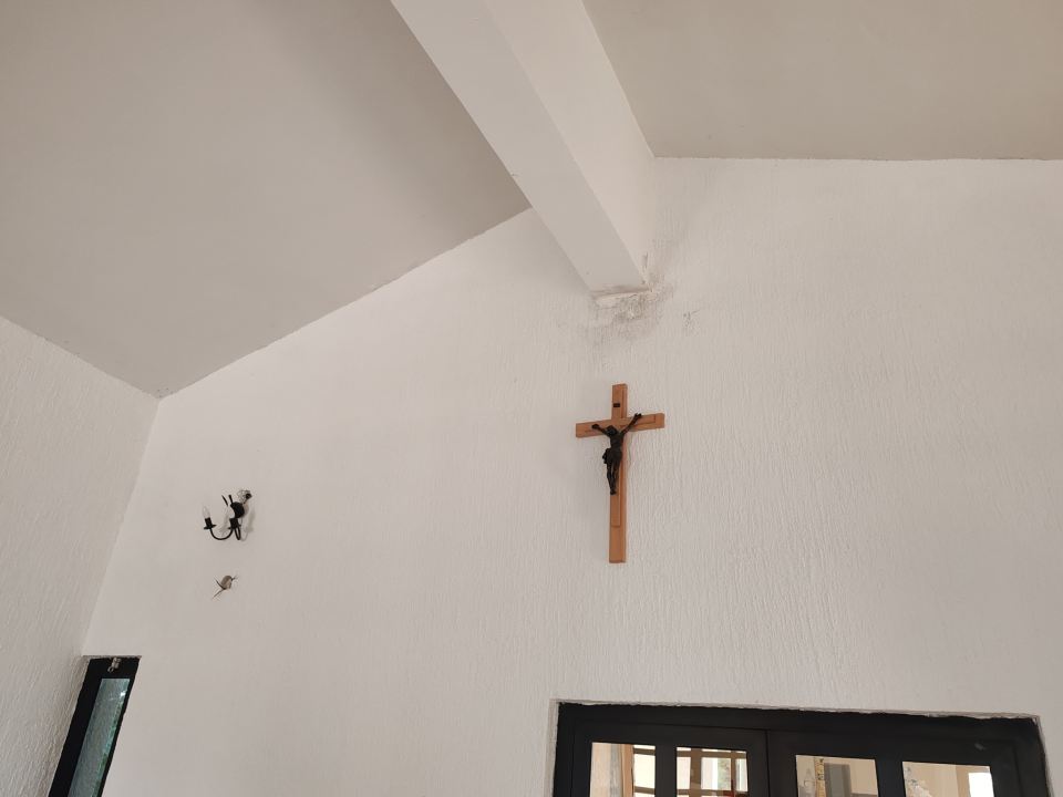 Obnovljeno krovište mrtvačnice u Tribunju