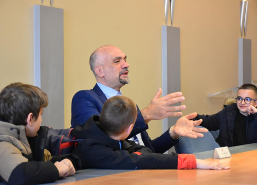 Učenici iz Lozovca posjetili župana Jelića