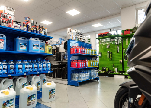 Fotografija 5 - Valentinovo u Auto-Timu: Iskoristite akcije na alat, pneumatike, kacige i ostali asortiman!