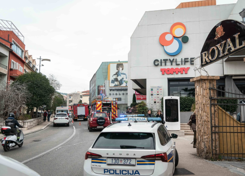 Fotografija 11 - Požar u City Lifeu: Zgrada evakuirana zbog gustog dima, nema ozlijeđenih