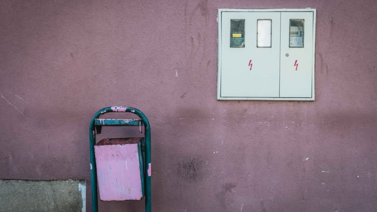 U ponedjeljak i utorak bez struje će biti ulice u Grebaštici i Šibeniku