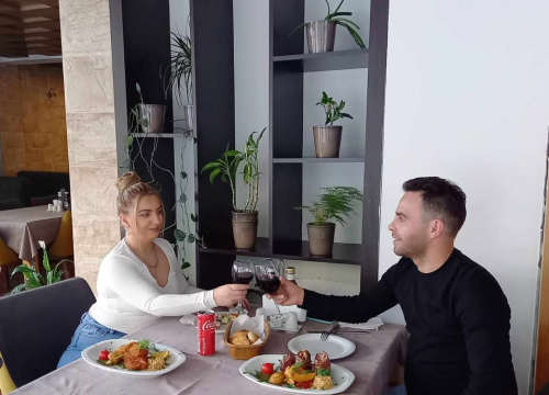 Fotografija 10 - FOTO Provjerite tko su sretni dobitnici nagradne igre ŠibenikIn-a povodom Valentinova!