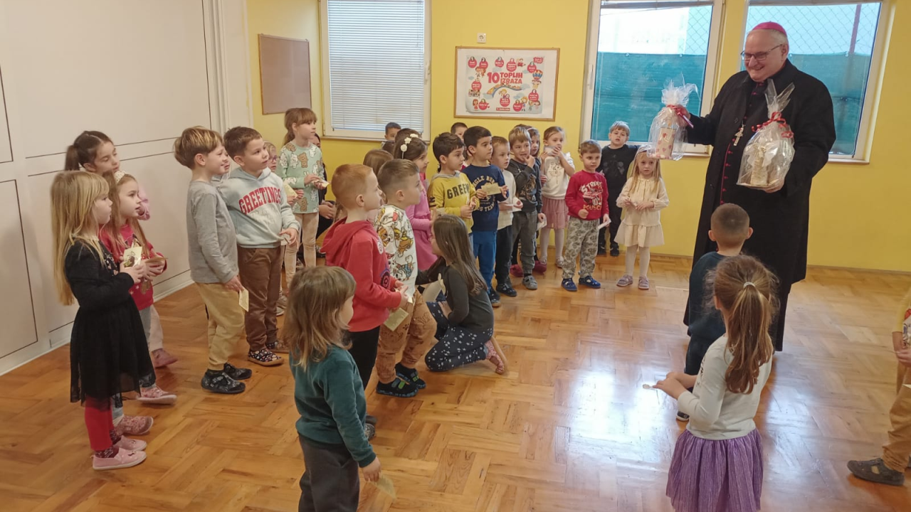 Biskup Tomislav Rogić u pastirskom pohodu župi Ražine