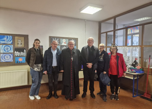 Fotografija 3 - Biskup Tomislav Rogić u pastirskom pohodu župi Ražine