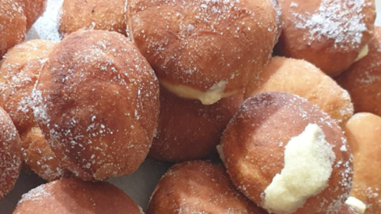 Veljača ne može proći bez njih: Pokladne krafne po receptu Sanje Antunac
