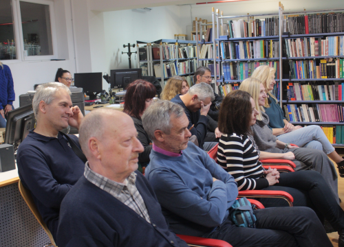 Fotografija 2 - Haiku po šibenski: Aljoša Vuković predstavio svoju novu zbirku pjesama 'Šiboku'