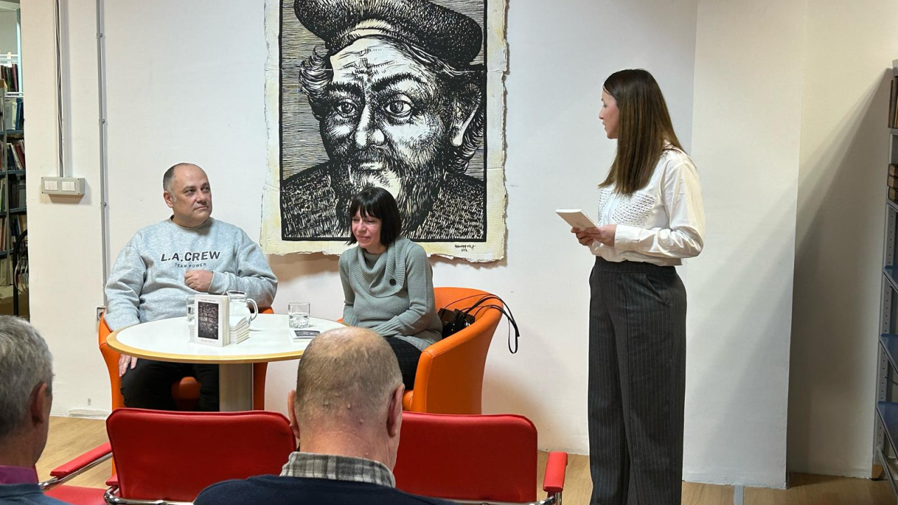 Haiku po šibenski: Aljoša Vuković predstavio svoju novu zbirku pjesama 'Šiboku'