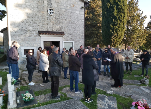 Fotografija 8 - Biskup Rogić u pastirskom pohodu