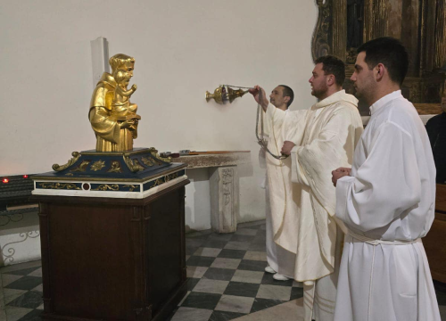 Fotografija 2 - Blagdan jezika sv. Ante