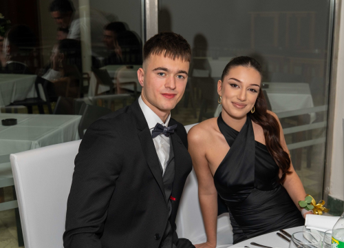 Fotografija 21 - Zavirite na maturalni ples šibenske Medicinske škole (2)