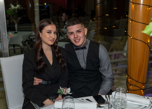 Fotografija 39 - Zavirite na maturalni ples šibenske Medicinske škole (2)