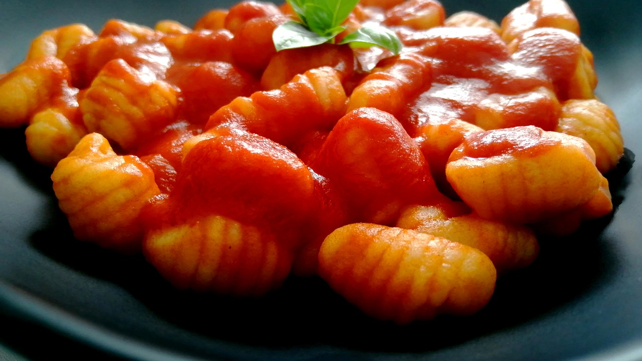 Pet brzih i ukusnih jela s osnovnim sastojcima, prelako se pripremaju